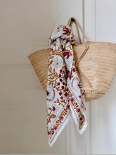 GRAND FOULARD DELHI NUDE